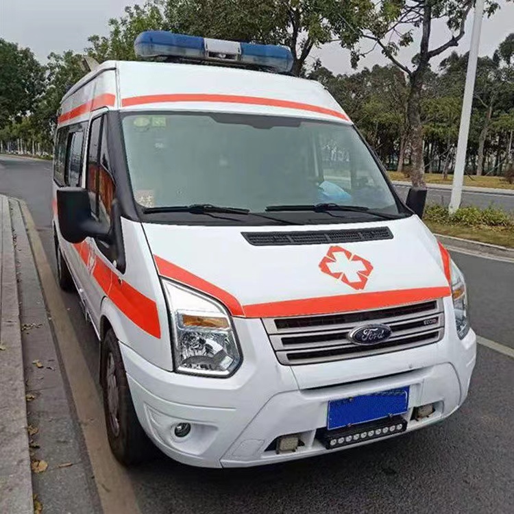 绥滨用途不同，救护车装备标准也不同